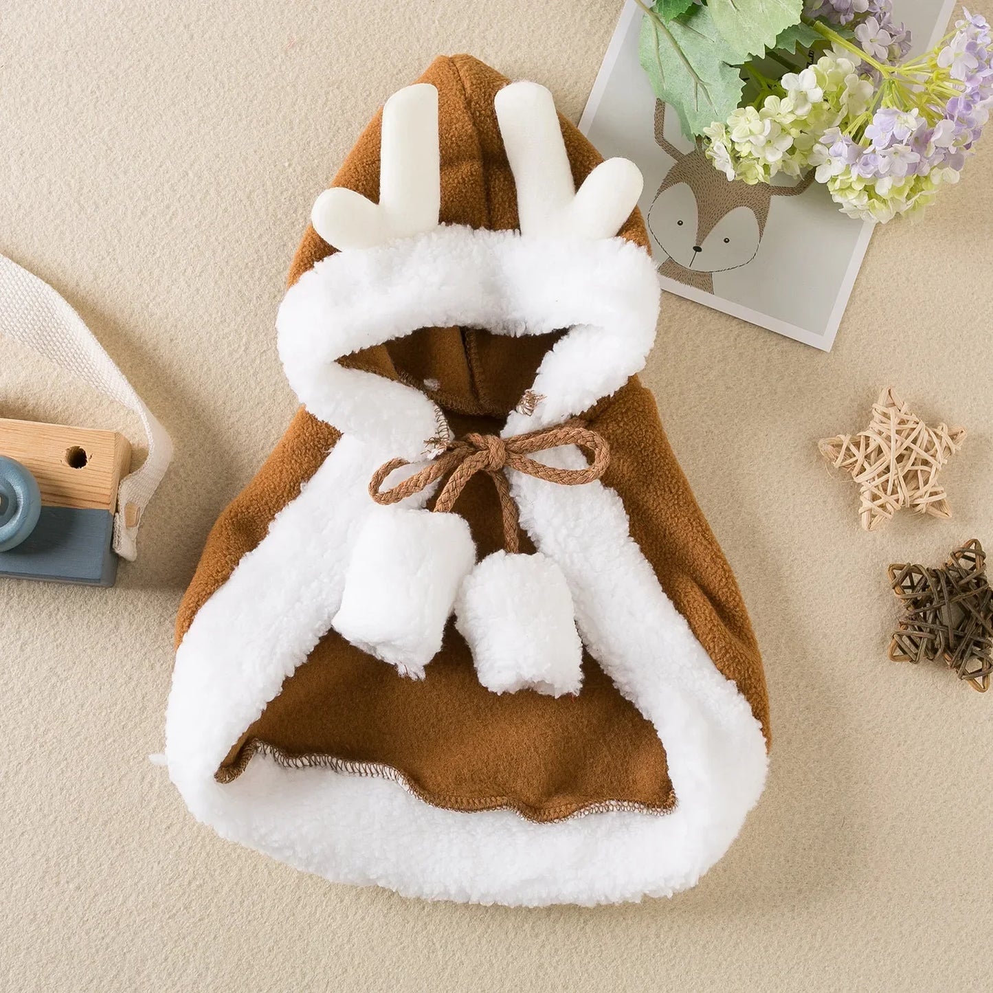 "Warm Christmas Costume for Pets ā Santa Cape & Hat for Cats, Kittens & Small Dogs"