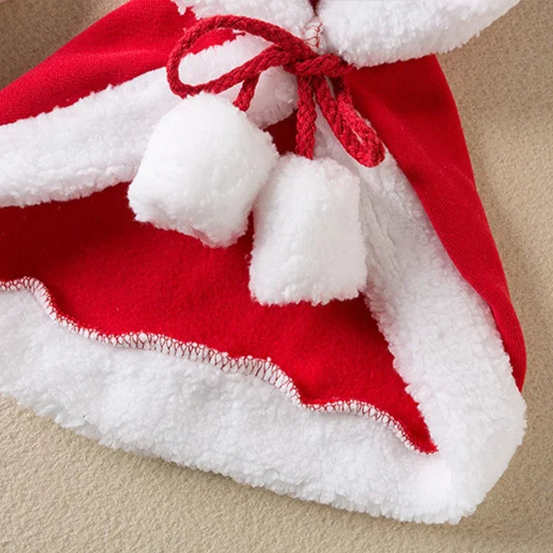 "Warm Christmas Costume for Pets ā Santa Cape & Hat for Cats, Kittens & Small Dogs"