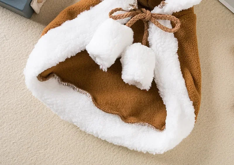 "Warm Christmas Costume for Pets ā Santa Cape & Hat for Cats, Kittens & Small Dogs"